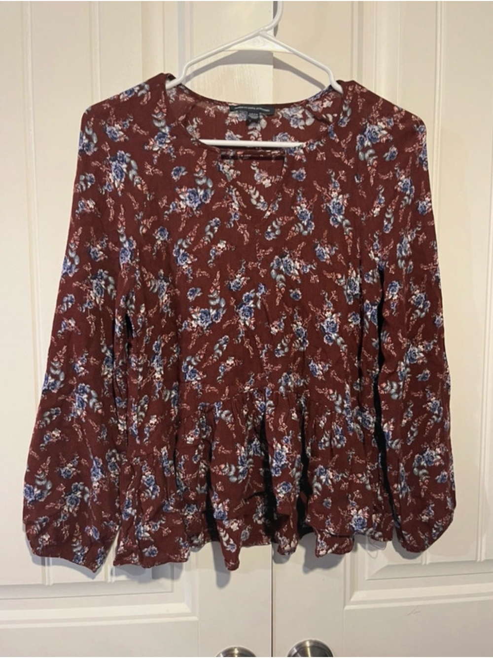 Women's Floral Peplum Blouse - Burgundy